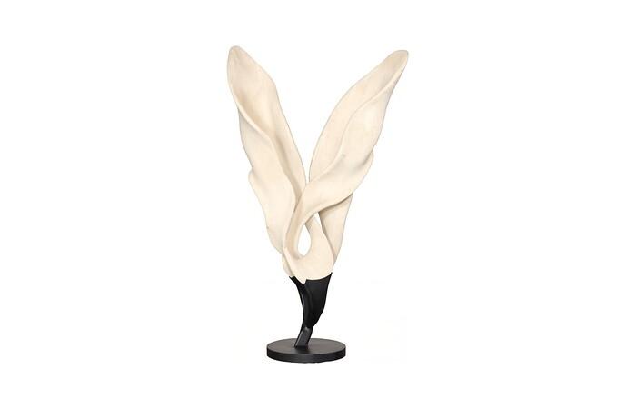 Dancing Sculpture, Smooth White