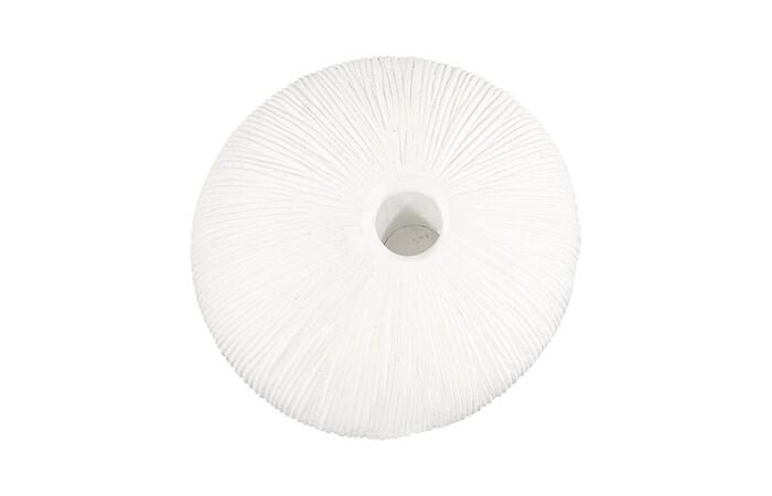 Vasti Vase, Low