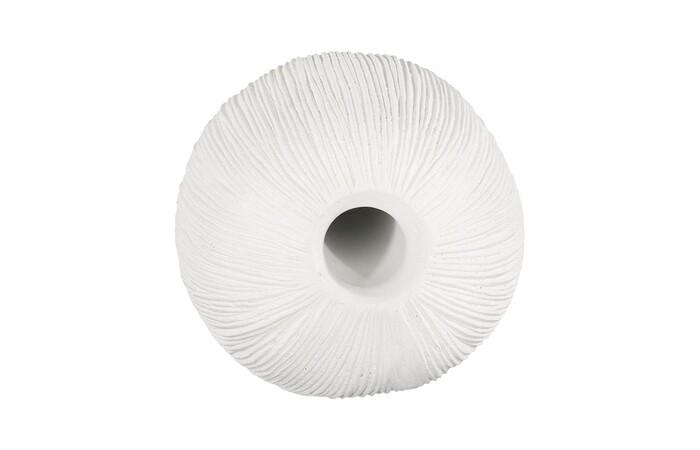 Vasti Vase, LG